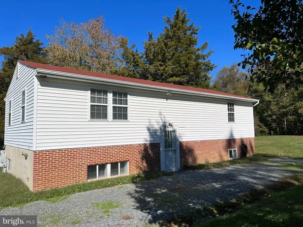 23236 Hilltop Dr, Bushwood, MD 20618