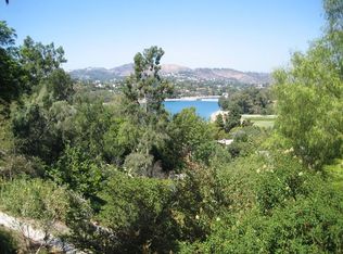 2416 Loma Vista Pl, Los Angeles, CA 90039
