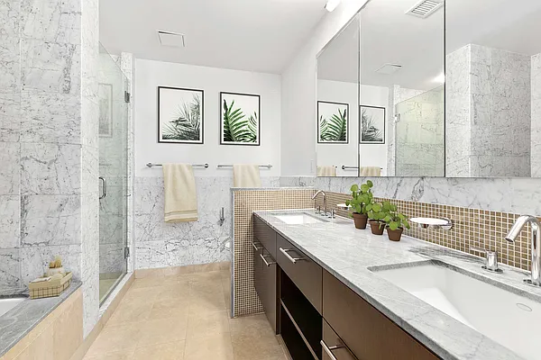 Rented by Compass | media 24