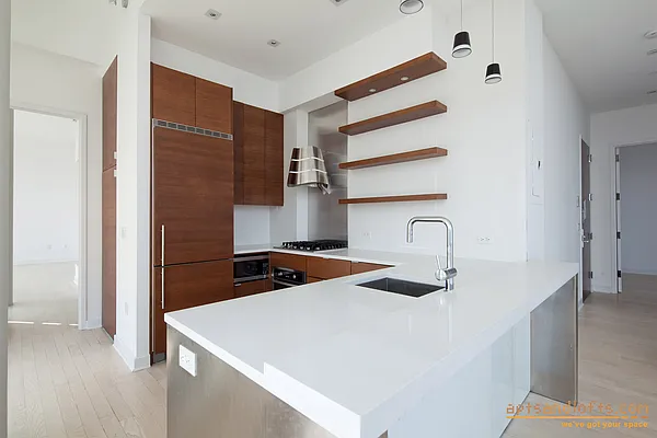 Rented by aptsandlofts.com | media 13