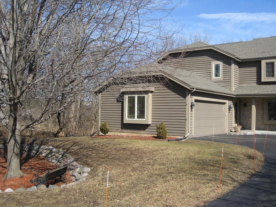1st image of N30W23470 Greenfield Ct