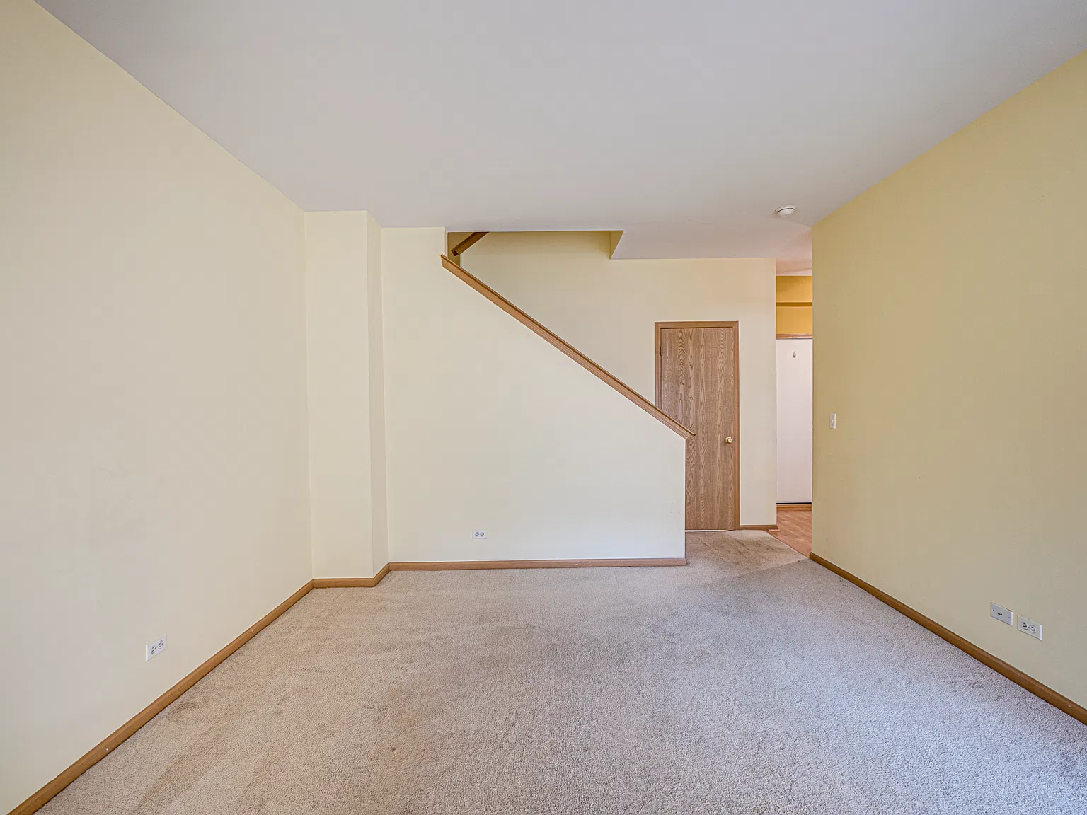 2 bed, 2.5 bath, 1256 sqft, $2,185 — Photo 3
