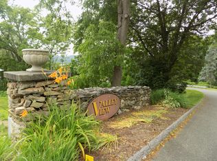 34 Upper Valley Dr #34, New Milford, CT 06776