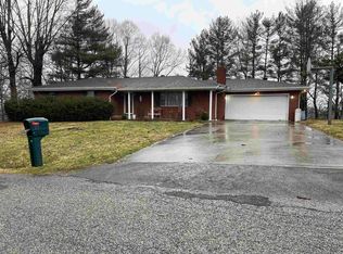 111 Ridge Rd, Raceland, KY 41169