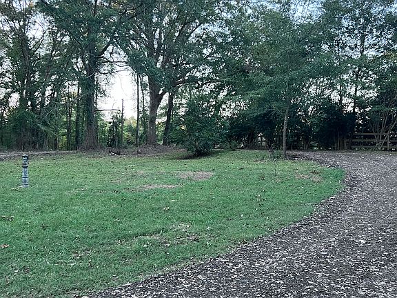 2nd image of 1700 Harris Bridge Rd