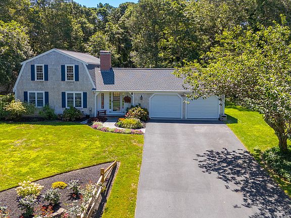 5th image of 33 Sea Meadow Drive