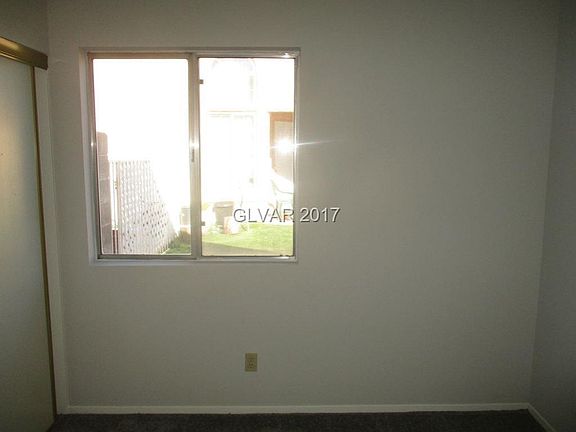 2nd image of 1509 River Crest Ct