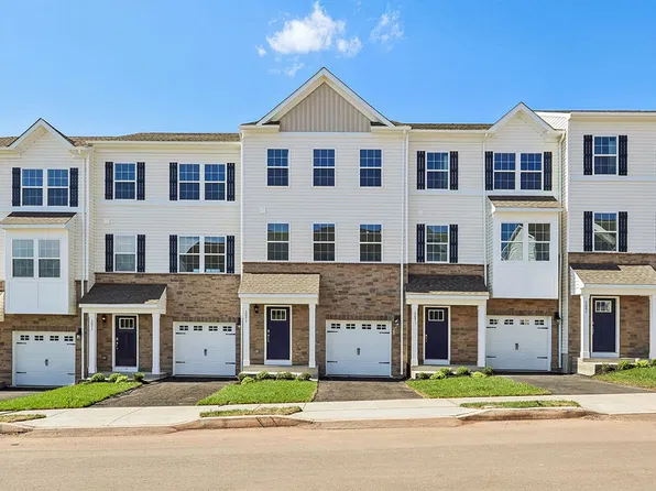 Lafayette Plan, Creekside Village Townhomes