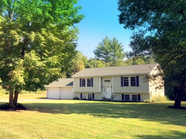 143 Southern Oaks Drive, China, ME 04358