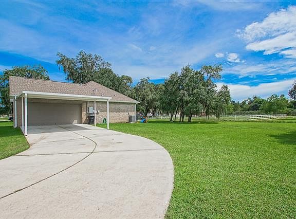4th image of 150 Nunez Ln