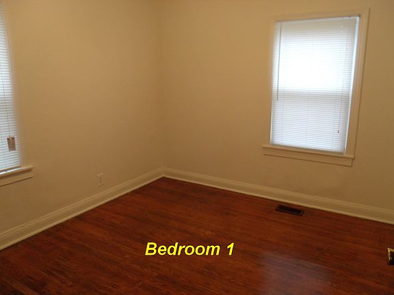 2nd image of 3905 Jewell Ave