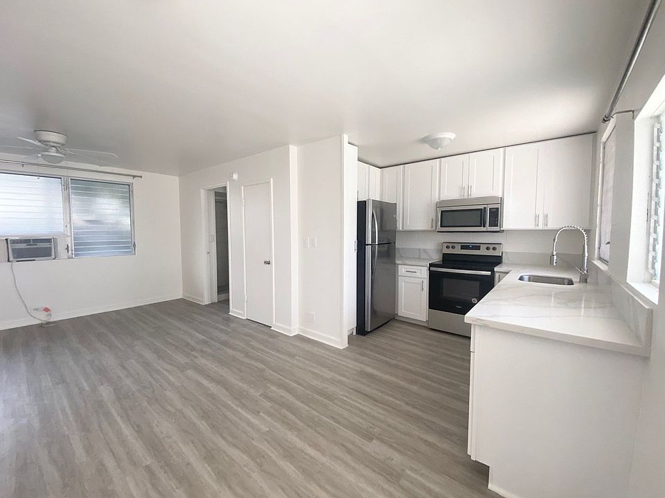 1st image of 1651 Mott-smith Dr APT B