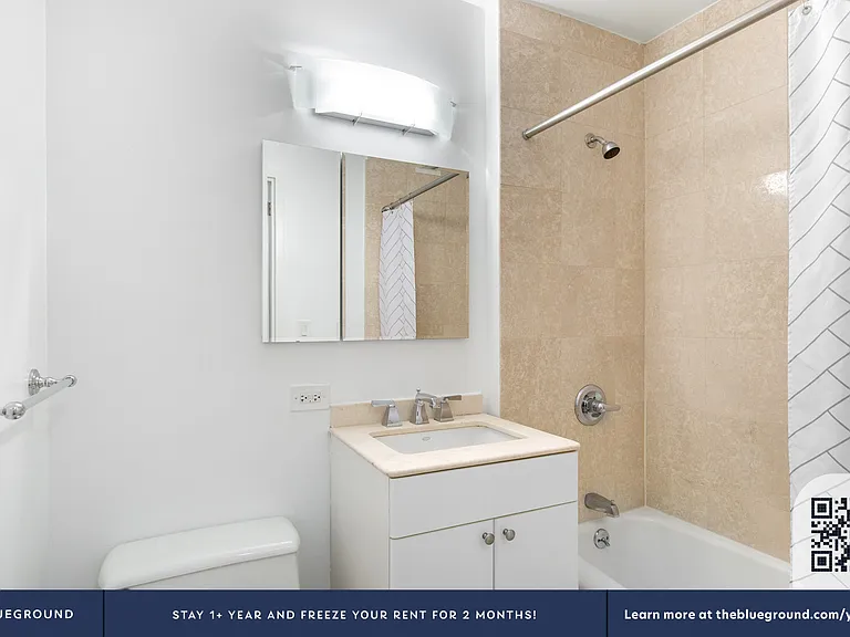 235 W 48th St #39C — Photo 11