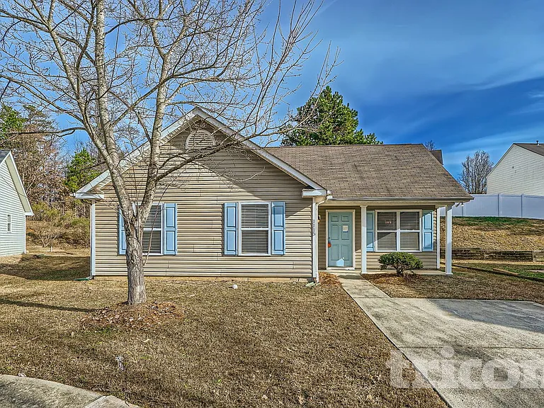 1115 Hannah Rae Ct — Photo 2