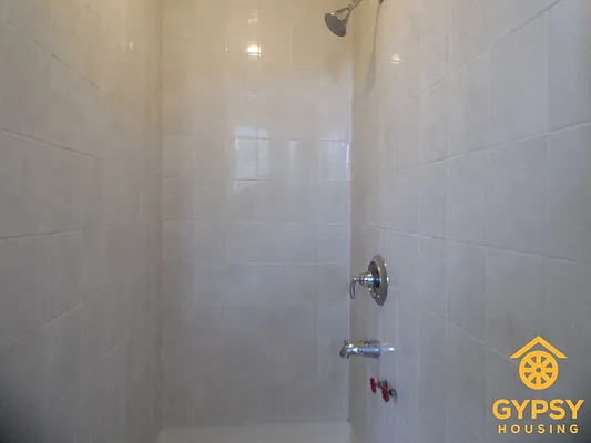 Rented by Gypsy Housing LLC | media 32