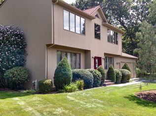 50 Regal Way, Cranston, RI 02921