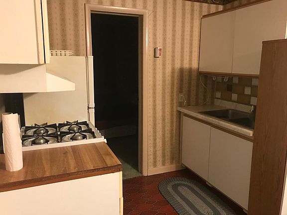 4th image of 9 North St APT 5