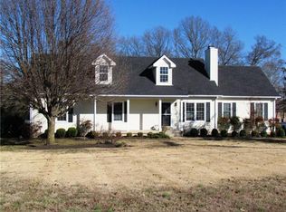 5823 Montaque Ave, Rockvale, TN 37153