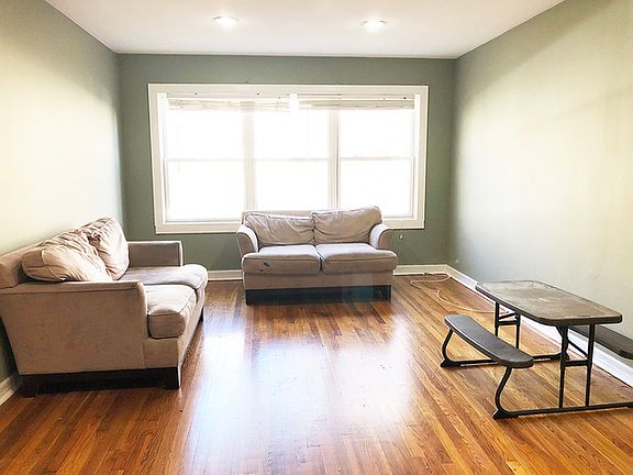 2nd image of 2311 W Farwell Ave