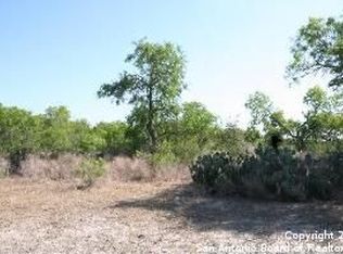 386 County Road 155, Floresville, TX 78114