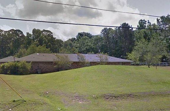 3rd image of 13000 Main St