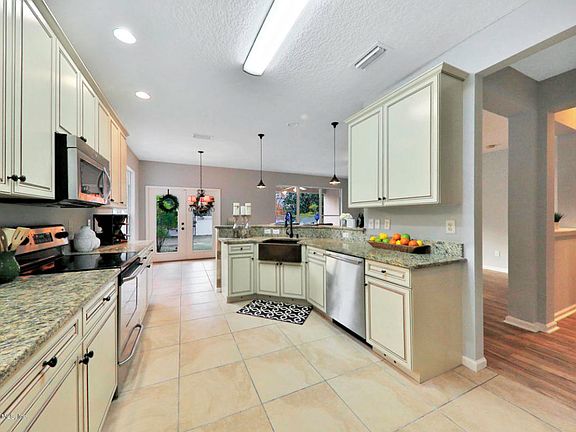 2nd image of 966 Mineral Creek Dr