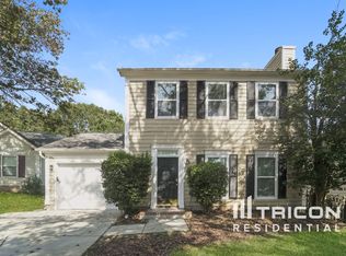 9104 Gatwick Ct, Charlotte, NC 28215