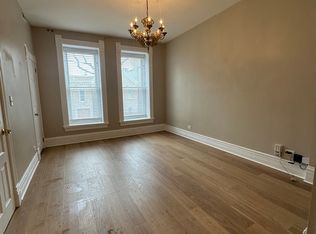 854 N Hermitage Ave APT 2F, Chicago, IL 60622