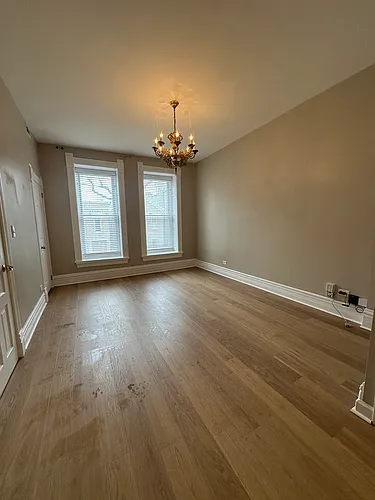 854 N Hermitage Ave #2F Photo 1 854 N Hermitage Ave #2F Photo 1