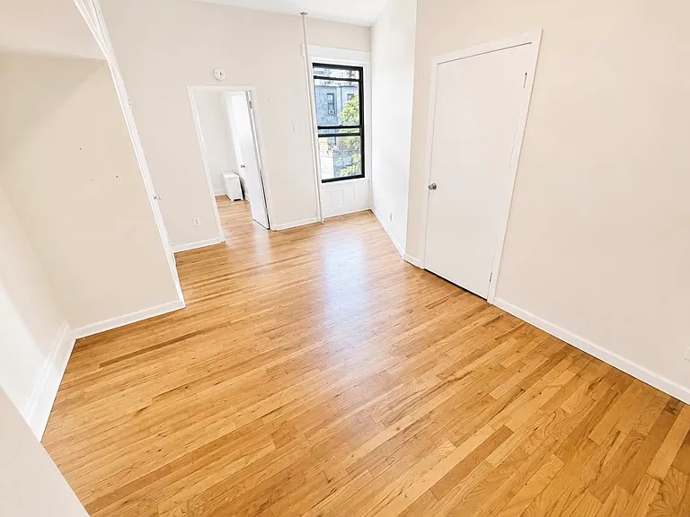 156 W 76th St #3B — Photo 7