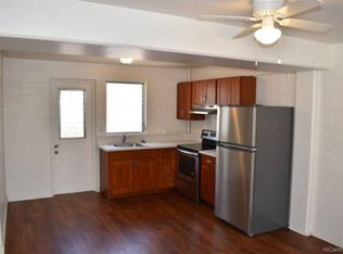 1405 Ernest St #5, Honolulu, HI 96822