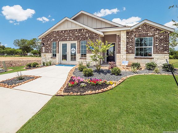 3rd image of 754 Haas Way