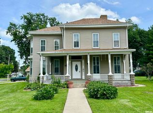 1206 S Clay Ave, South Jacksonville, IL 62650