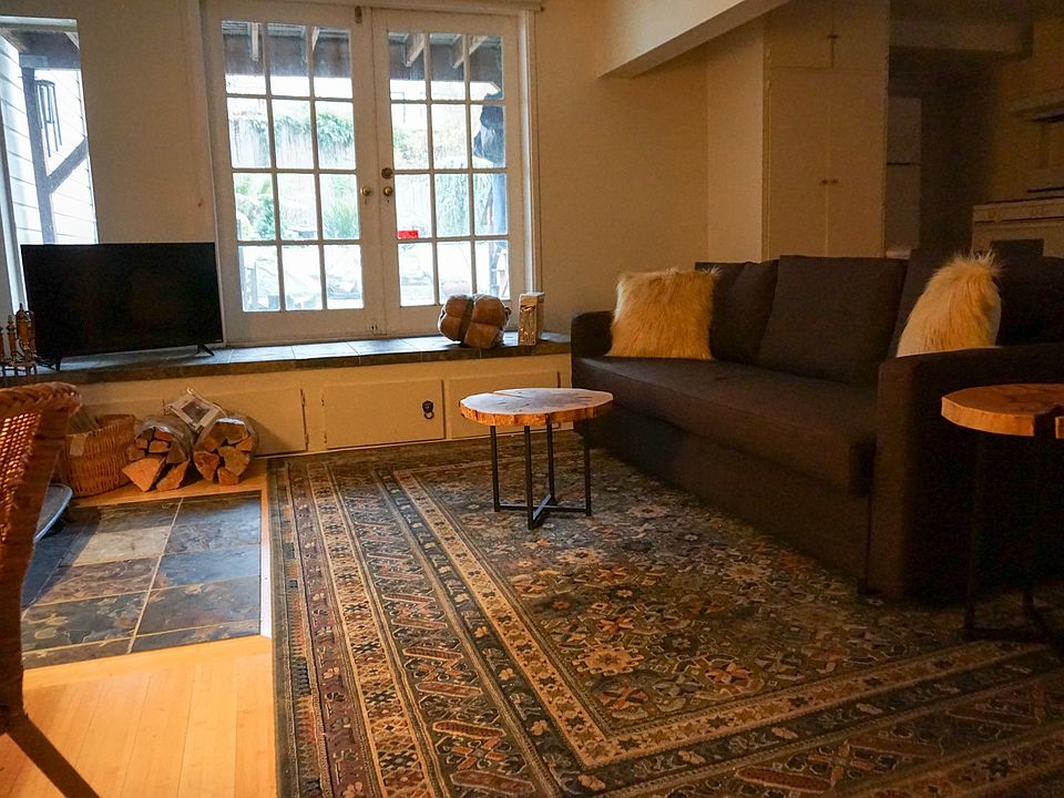 1st image of 246 Texas St