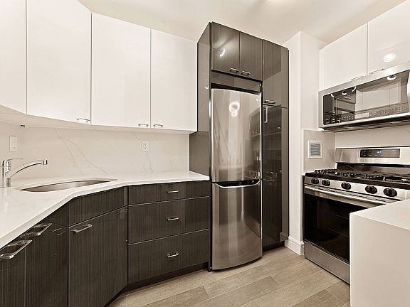 3rd image of 372 5th Ave APT 4M