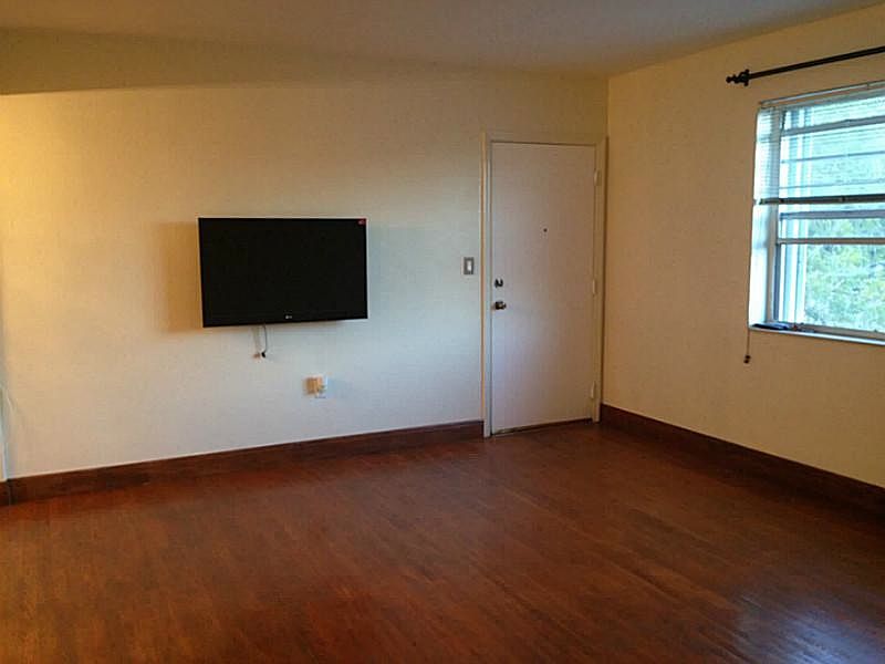 1st image of 7910 SW 55th Ave #92C