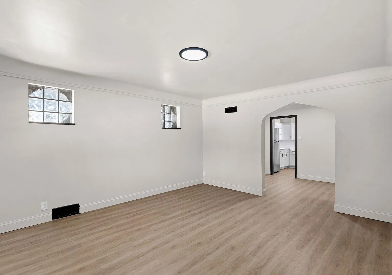 Freshly Renovated 5BR/3BA Single-Family Home 3,000 Sq Ft of Space! — Photo 2