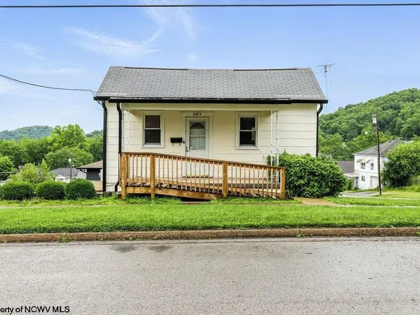 2300 Pride Ave, Clarksburg, WV 26301