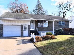 2090 Rensselaer Ave, Schenectady, NY 12303