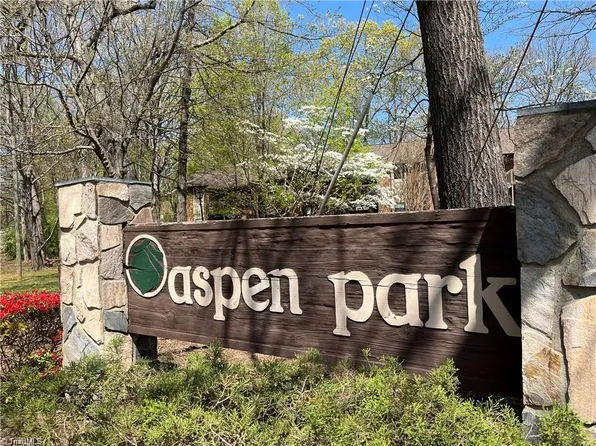 2006 Aspen Way, Winston Salem, NC 27106