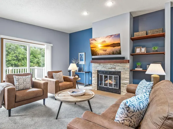 5621 Pompano Dr, Minnetonka, MN 55343