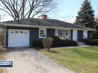 801 E 11th St, Lockport, IL 60441