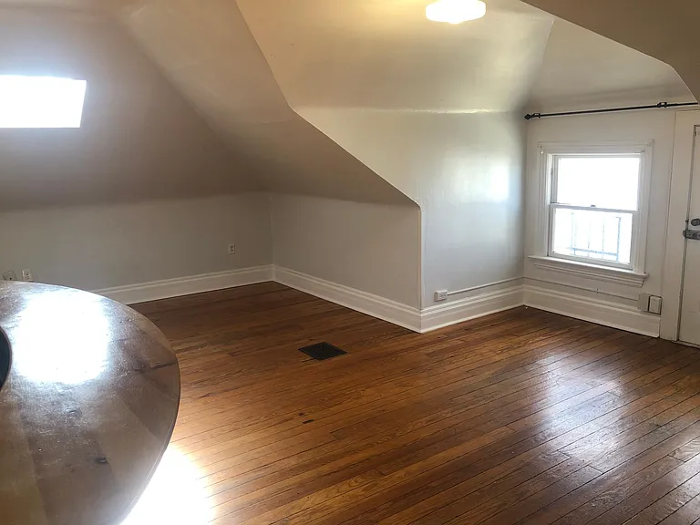 245 N Sherman St #B — Photo 10