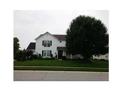 244 Pineview Dr photo 1