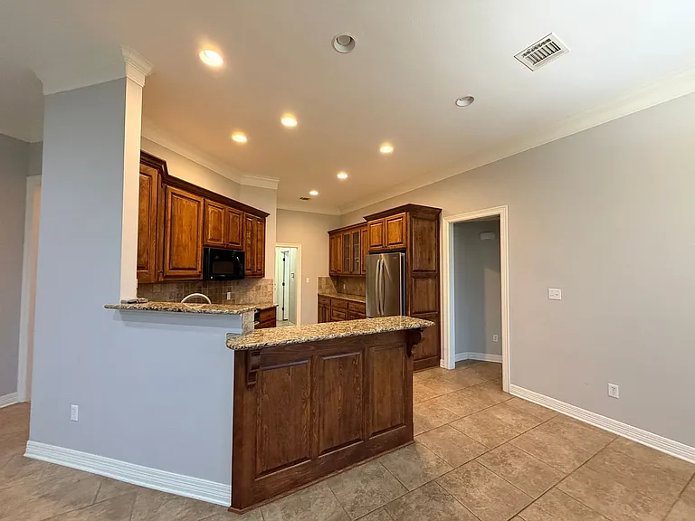 530 Antietam Dr — Photo 9