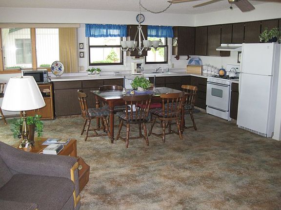 Kitchen with eating area