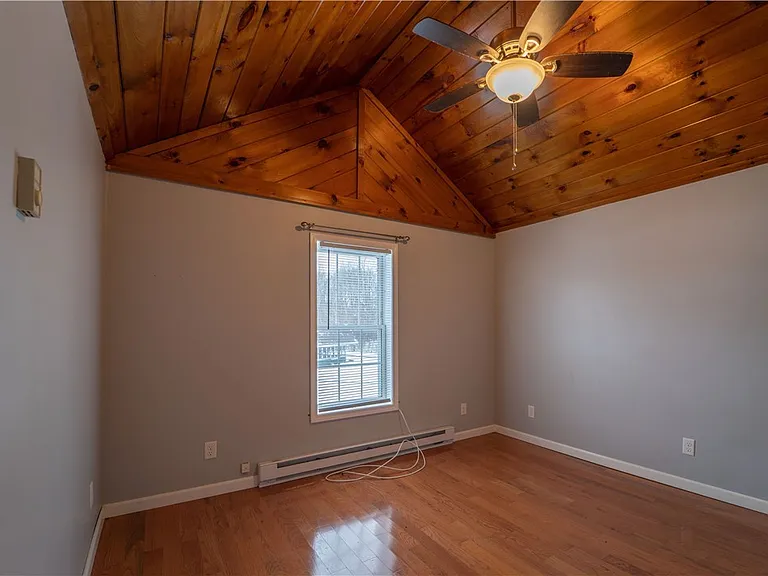 102 N Helmer Ave #3 — Photo 4