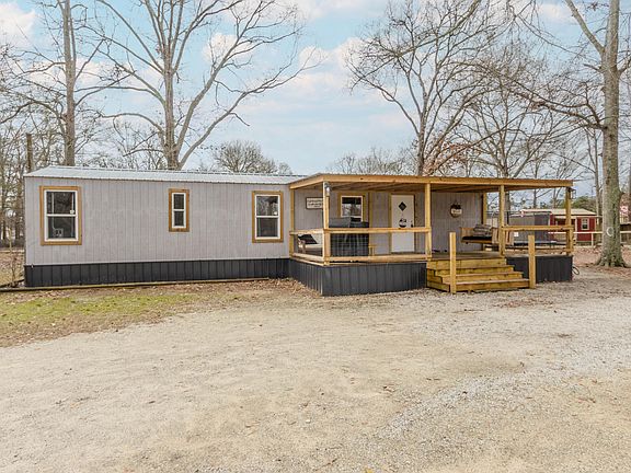 4th image of 592 Lamkin Road