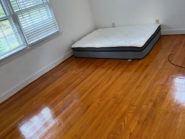 833 Archdale Dr — Photo 15