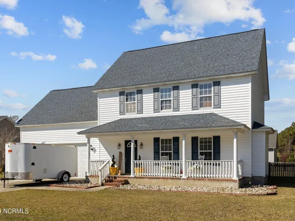 100 Madison Bay Dr, Beaufort, NC 28516